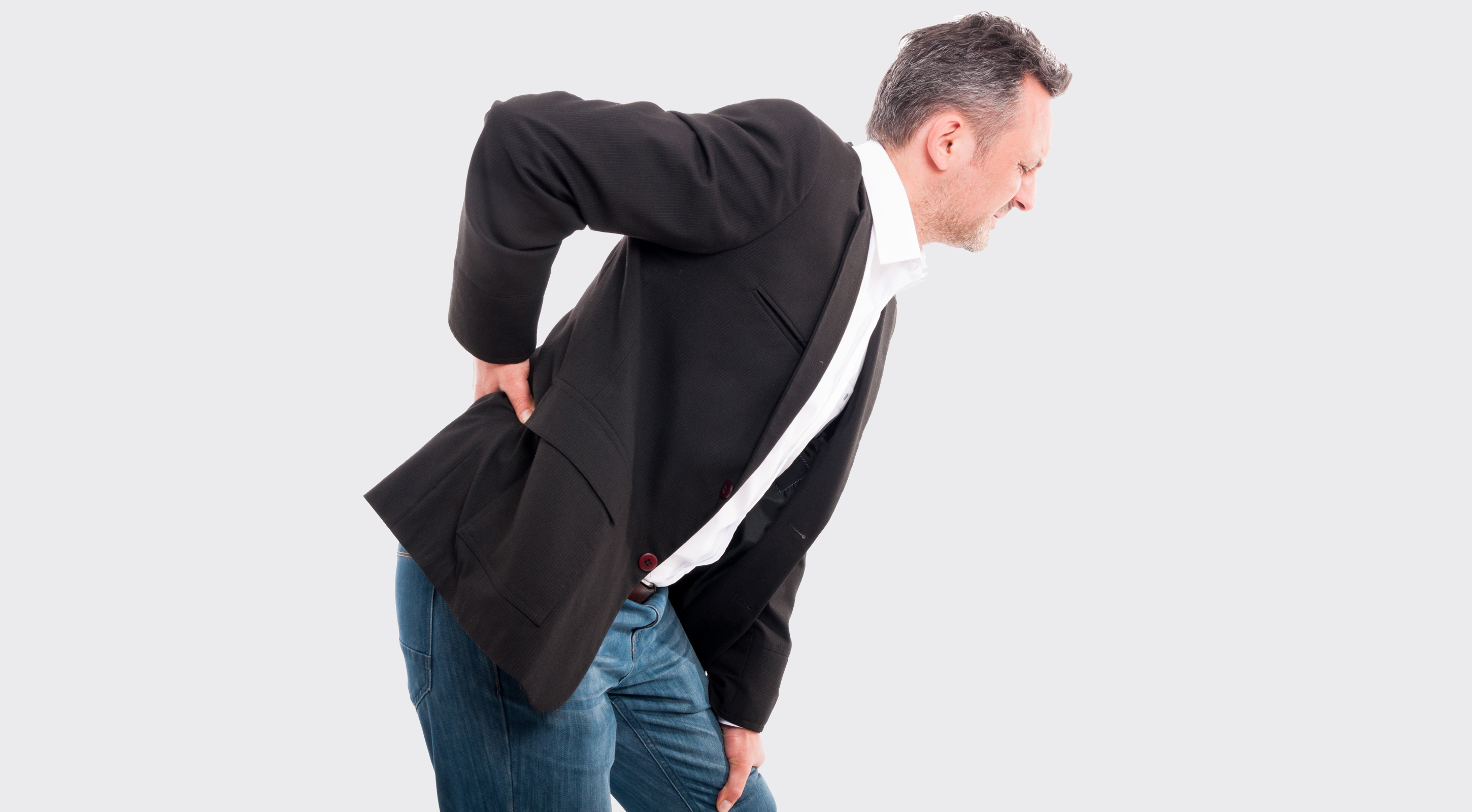 Montreal back pain controlled with chiropractic care 